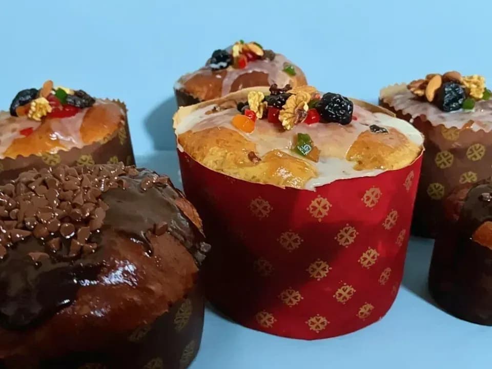 Panetones de fruta